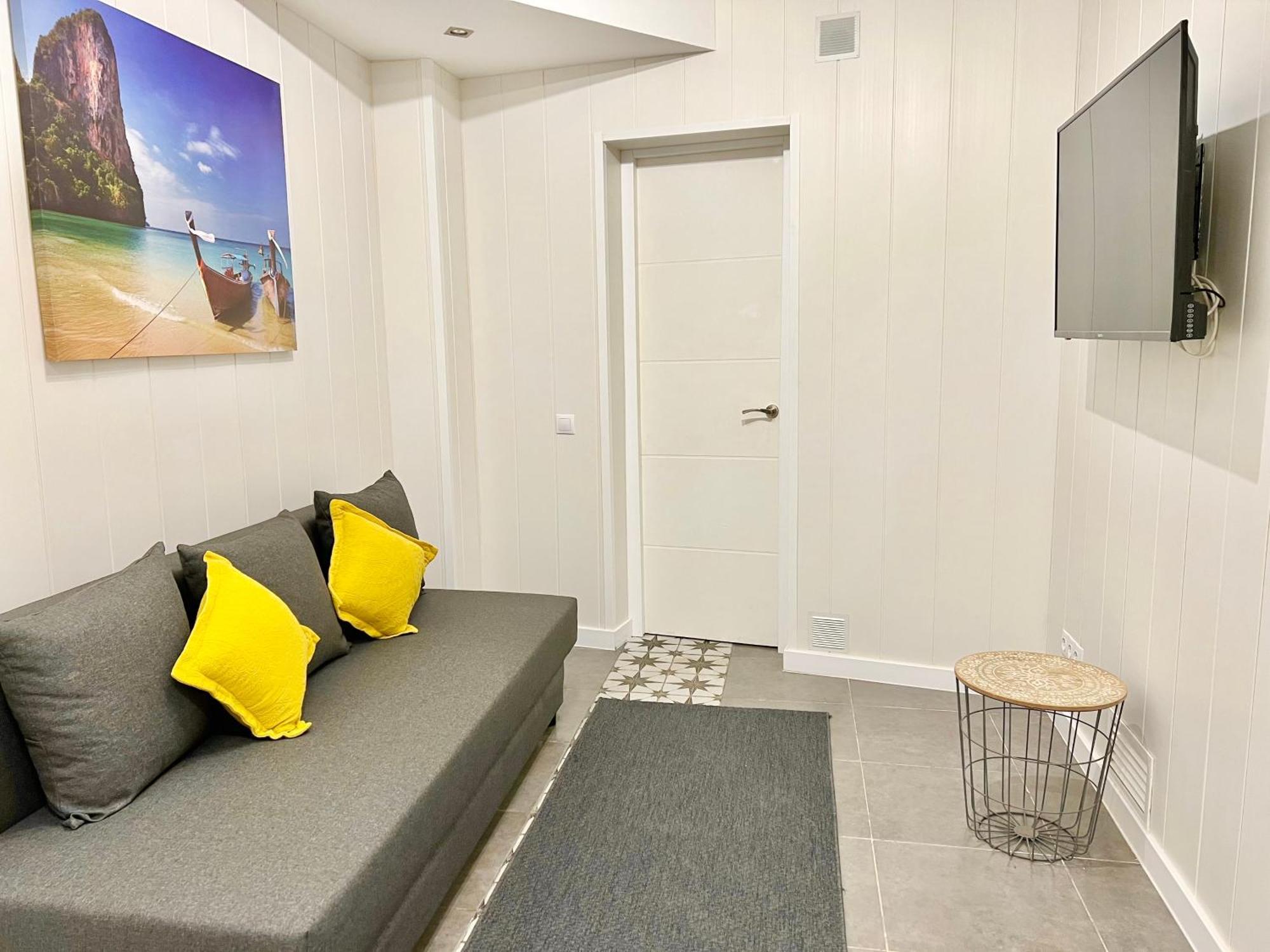 Cozy Suite Apartment, Wifi! Santa Coloma de Gramanet 외부 사진