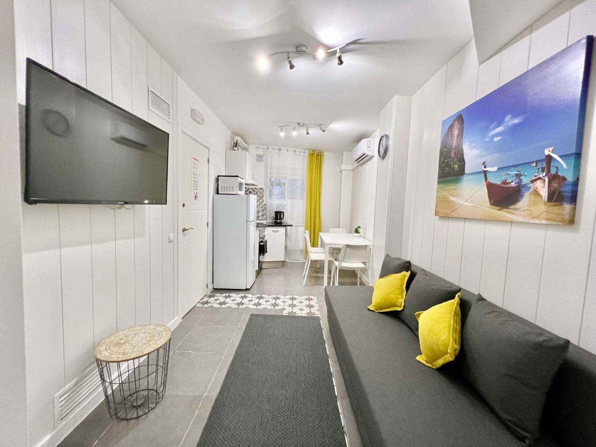 Cozy Suite Apartment, Wifi! Santa Coloma de Gramanet 외부 사진