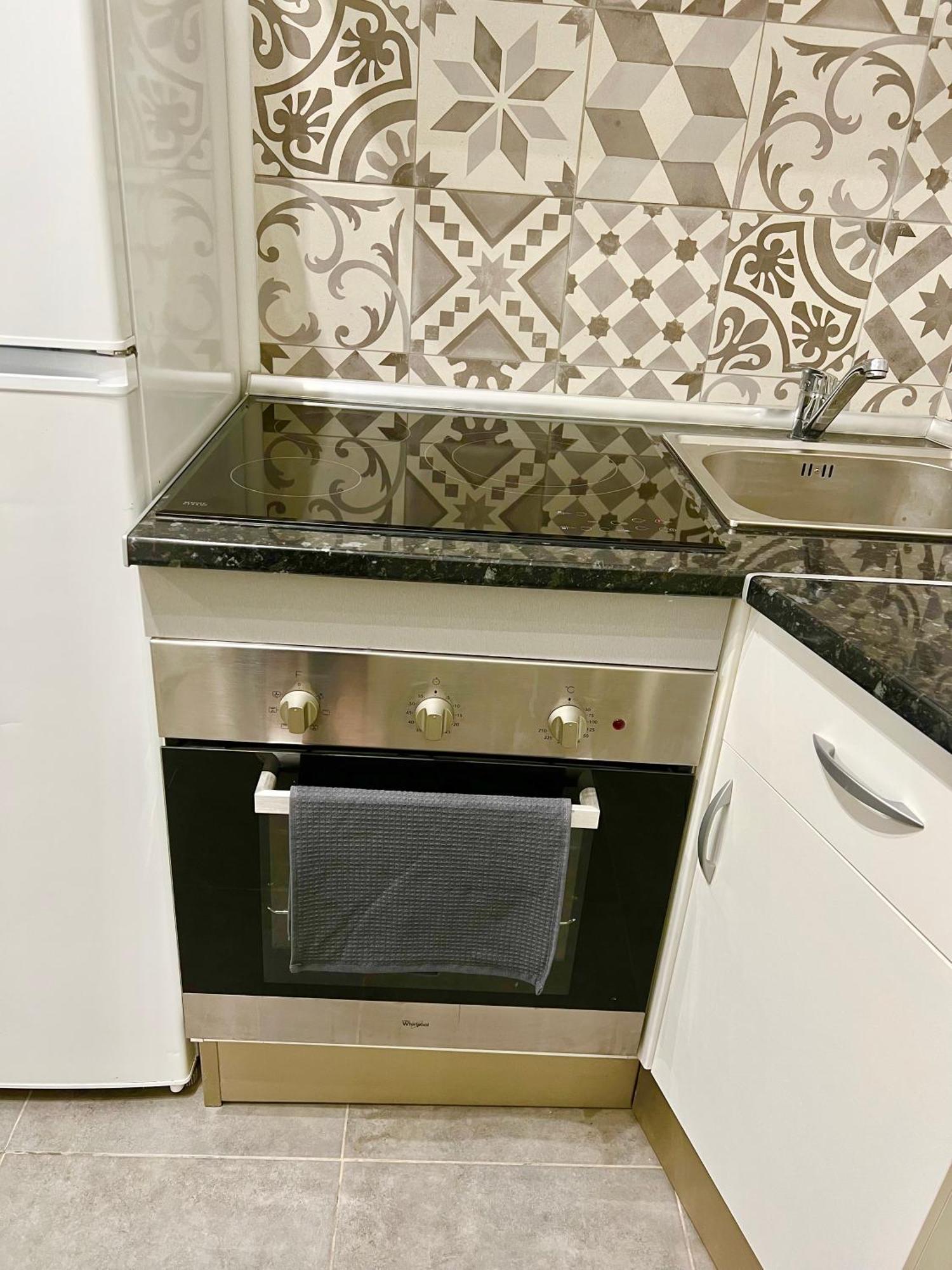Cozy Suite Apartment, Wifi! Santa Coloma de Gramanet 외부 사진