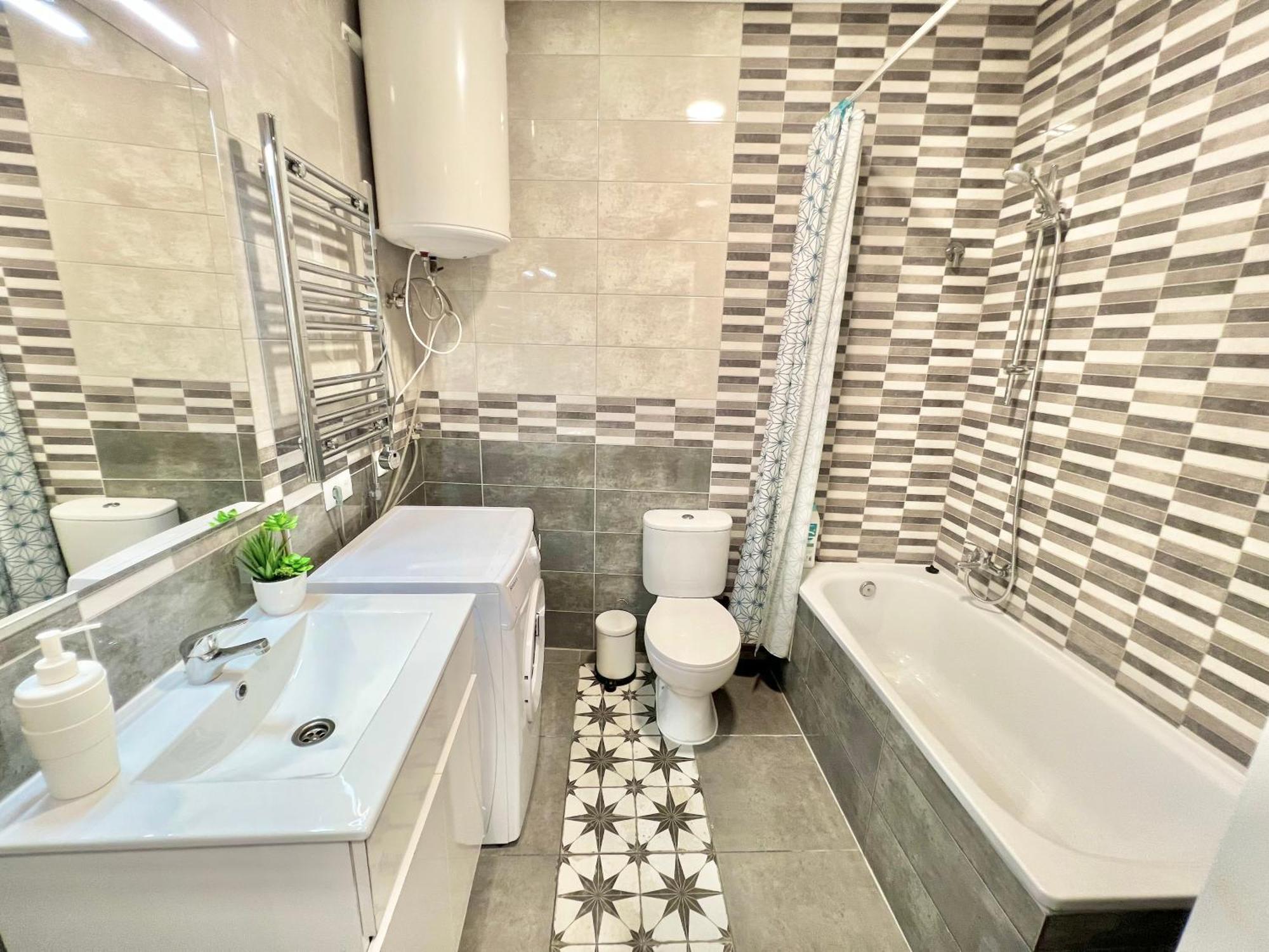 Cozy Suite Apartment, Wifi! Santa Coloma de Gramanet 외부 사진
