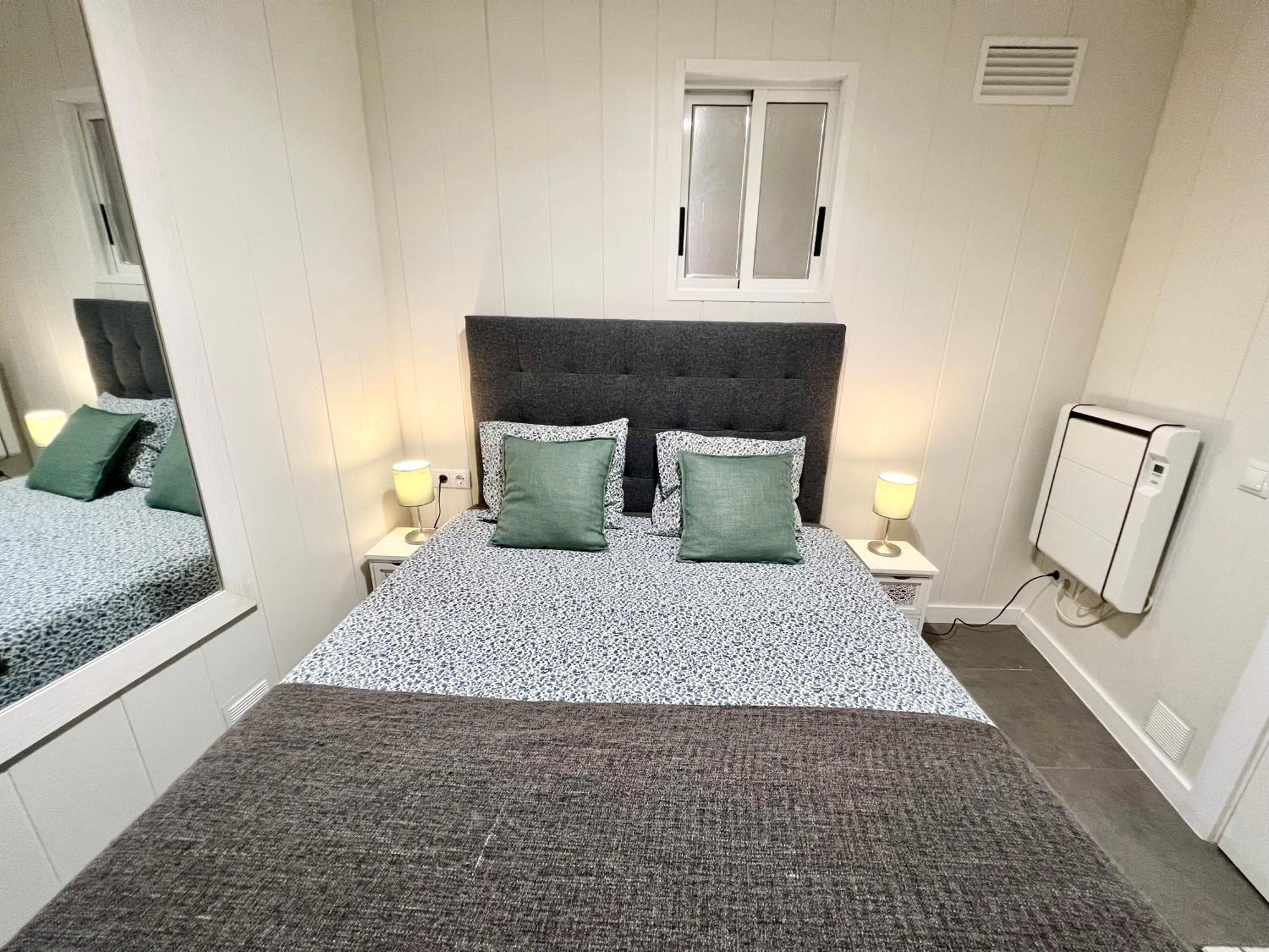Cozy Suite Apartment, Wifi! Santa Coloma de Gramanet 외부 사진